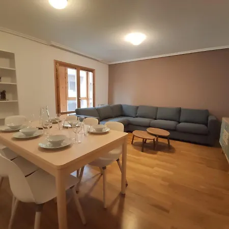 Miral21 Apartman Jaca